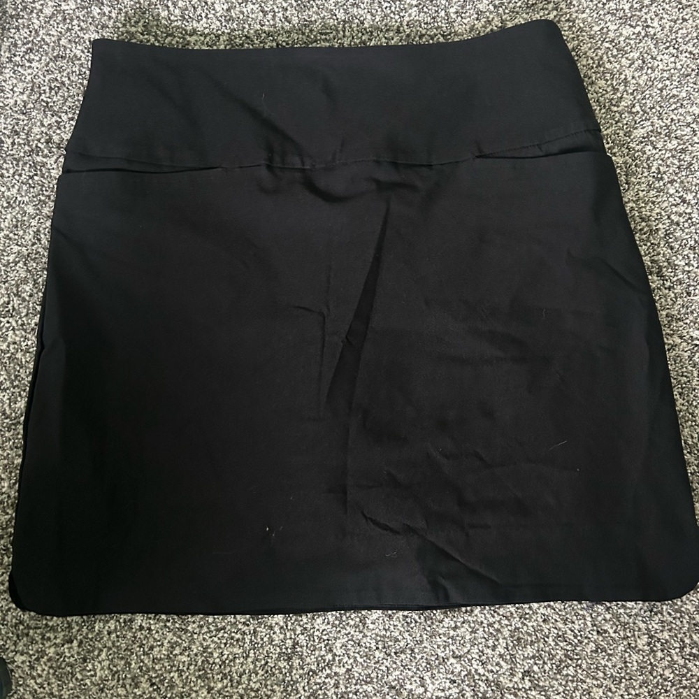 Black pencil skirt